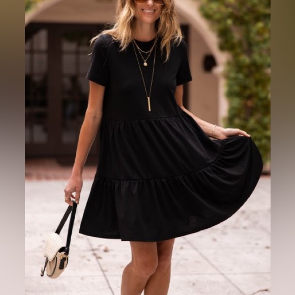 Amaryllis Short-Sleeve Tiered Dress Black Size XL